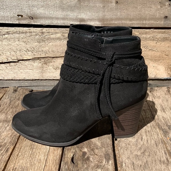 fergalicious capital bootie